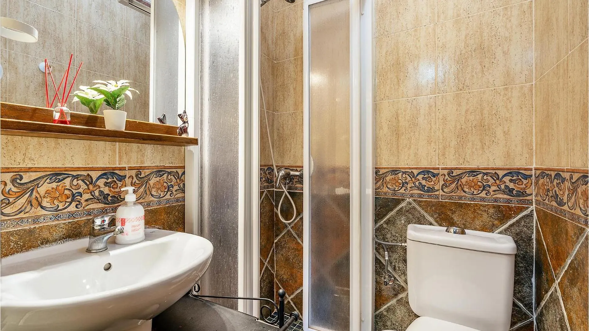 Amazing Home In Frigiliana With Kitchen España